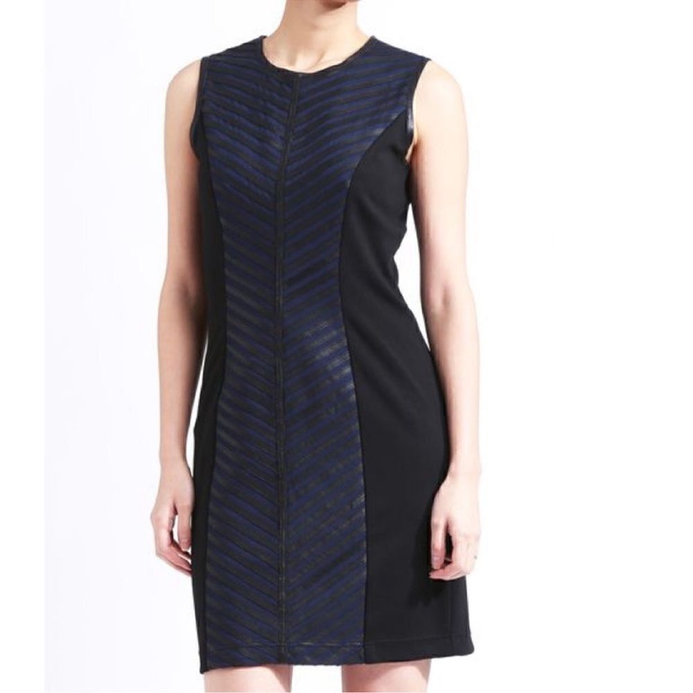 𝅺TANNER New York Dress Blue Black Vegan Leather M